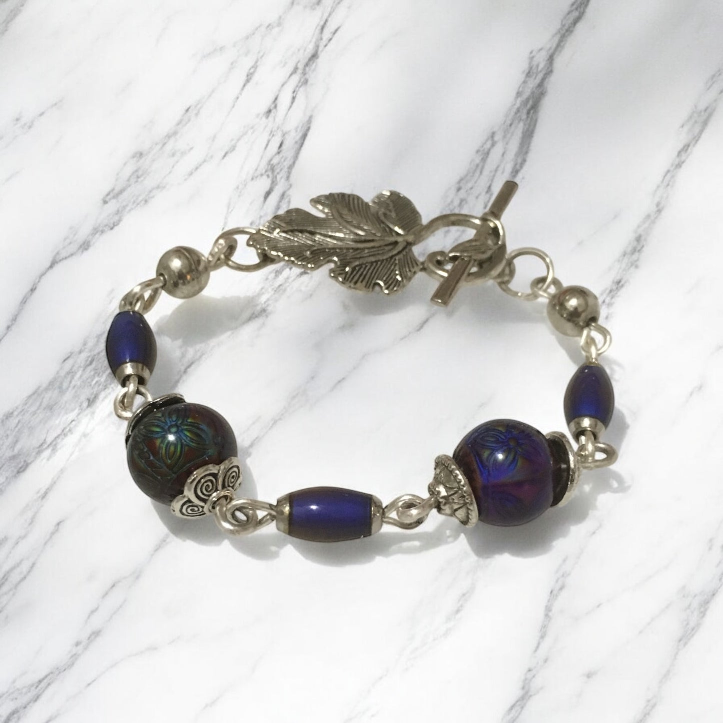 Color changing bead bracelet.  Mood beads.  Heat activated.  Unique.